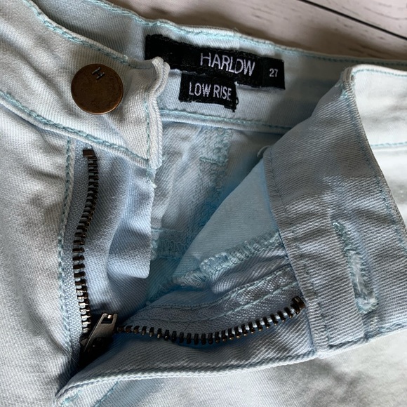 Size 27, Harlow, light blue shorts - Picture 2 of 11